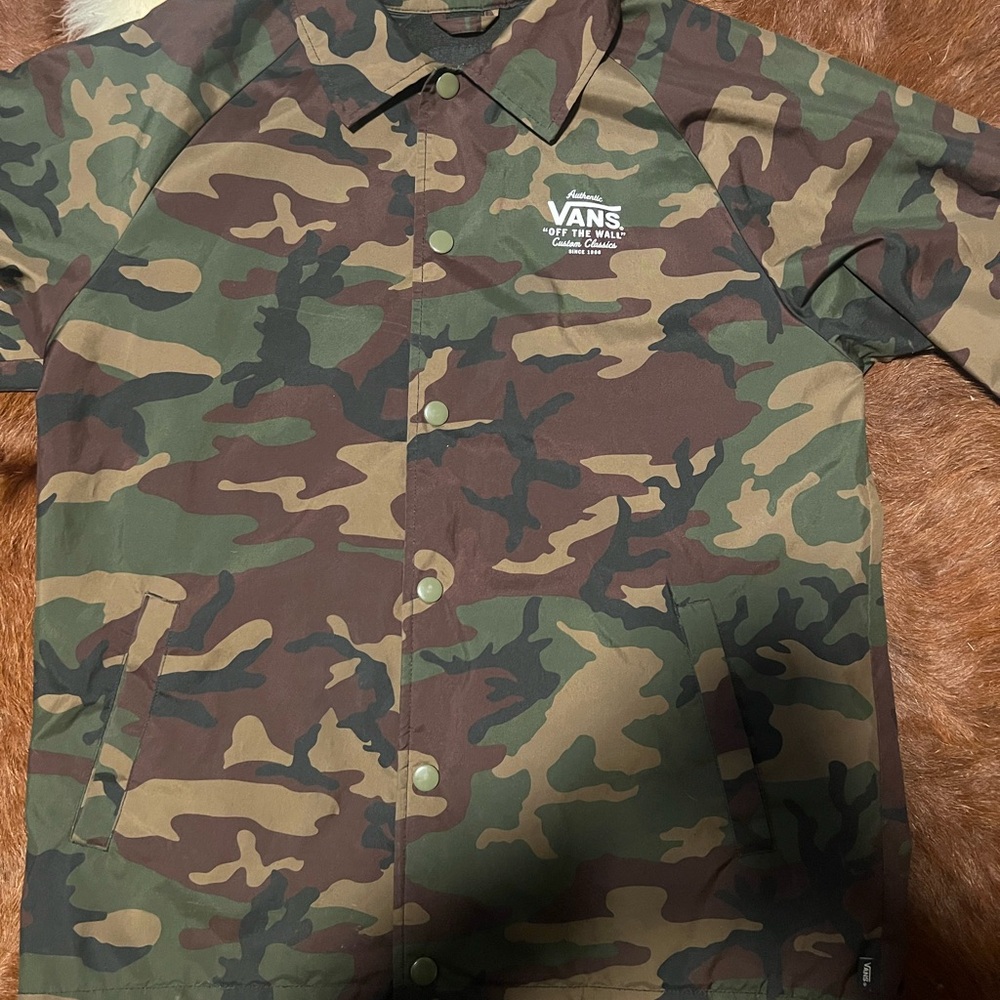 Vans Men's Camouflage wind breaker